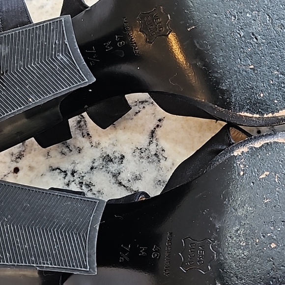 VIA SPIGA for NEIMAN MARCUS heels - Picture 7 of 7